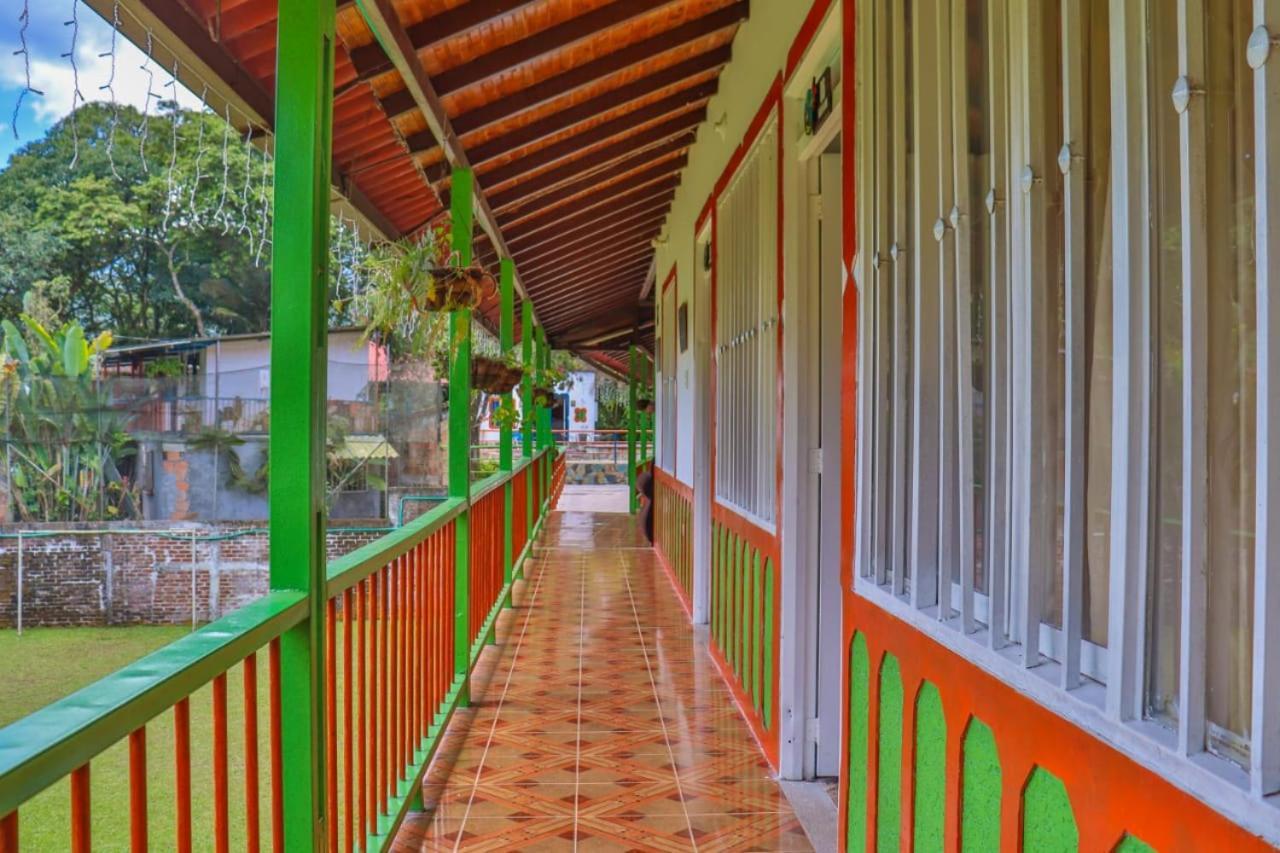 Ecohotel Colibri Salento Luna Park Exterior foto