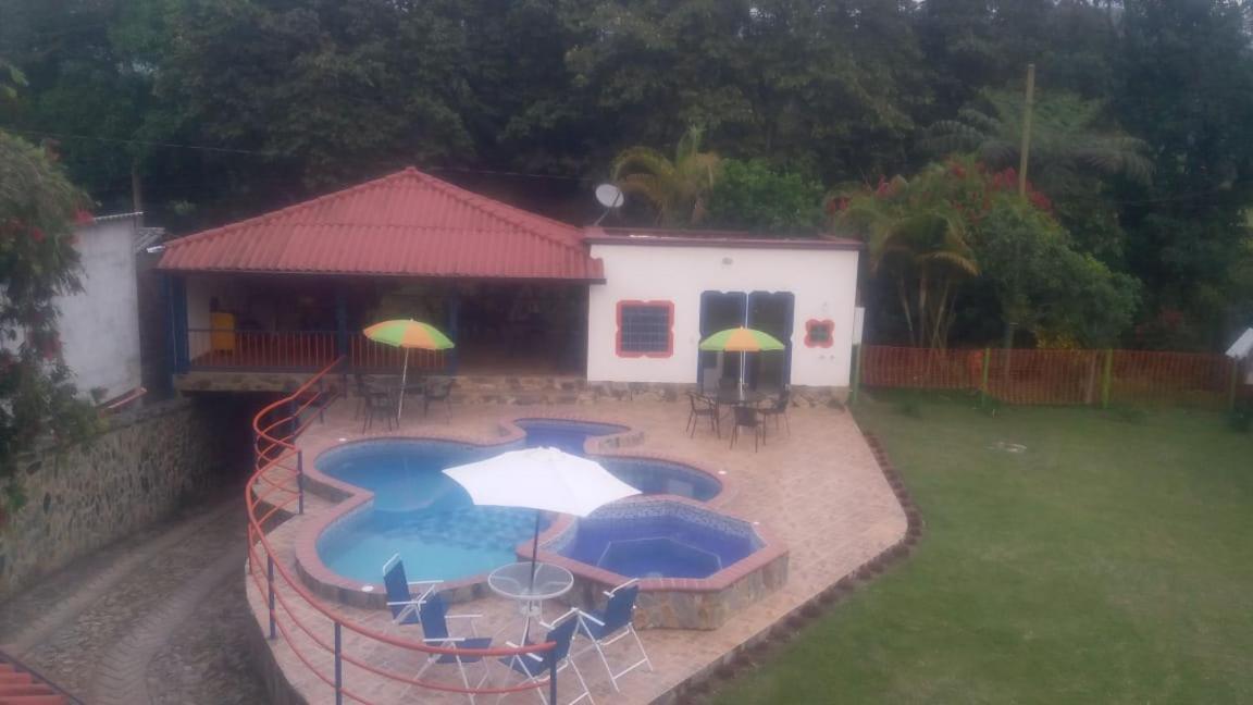 Ecohotel Colibri Salento Luna Park Exterior foto
